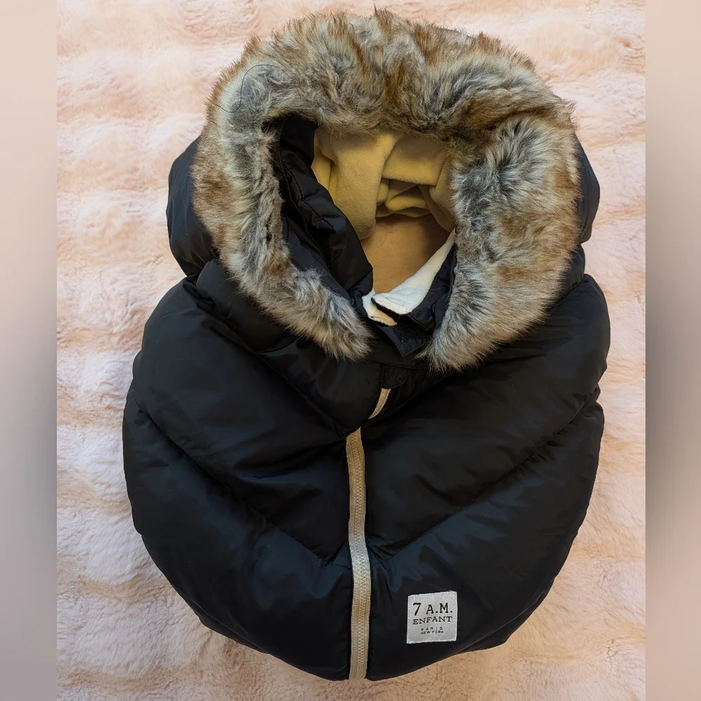 7 A.M. Enfant Cocoon Faux Fur Car Seat Cover
